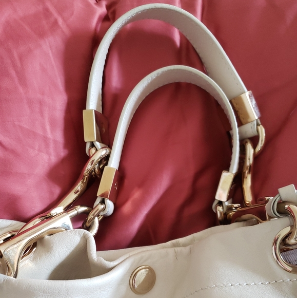 JIMMY CHOO CREAM AND GOLD TONE HANDBAG AUTHENTIC - Picture 4 of 11
